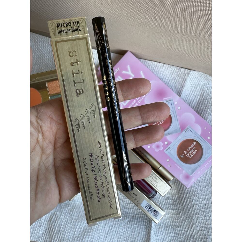 Assorted Makeup Lot Bundle - Picture 7 of 14
